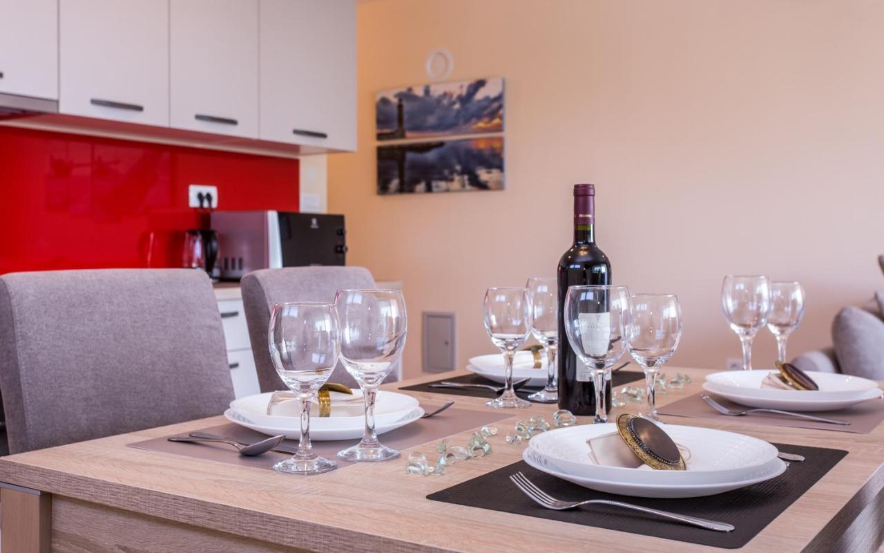Waterfront Apartments Pia - Marija Malinska Ngoại thất bức ảnh